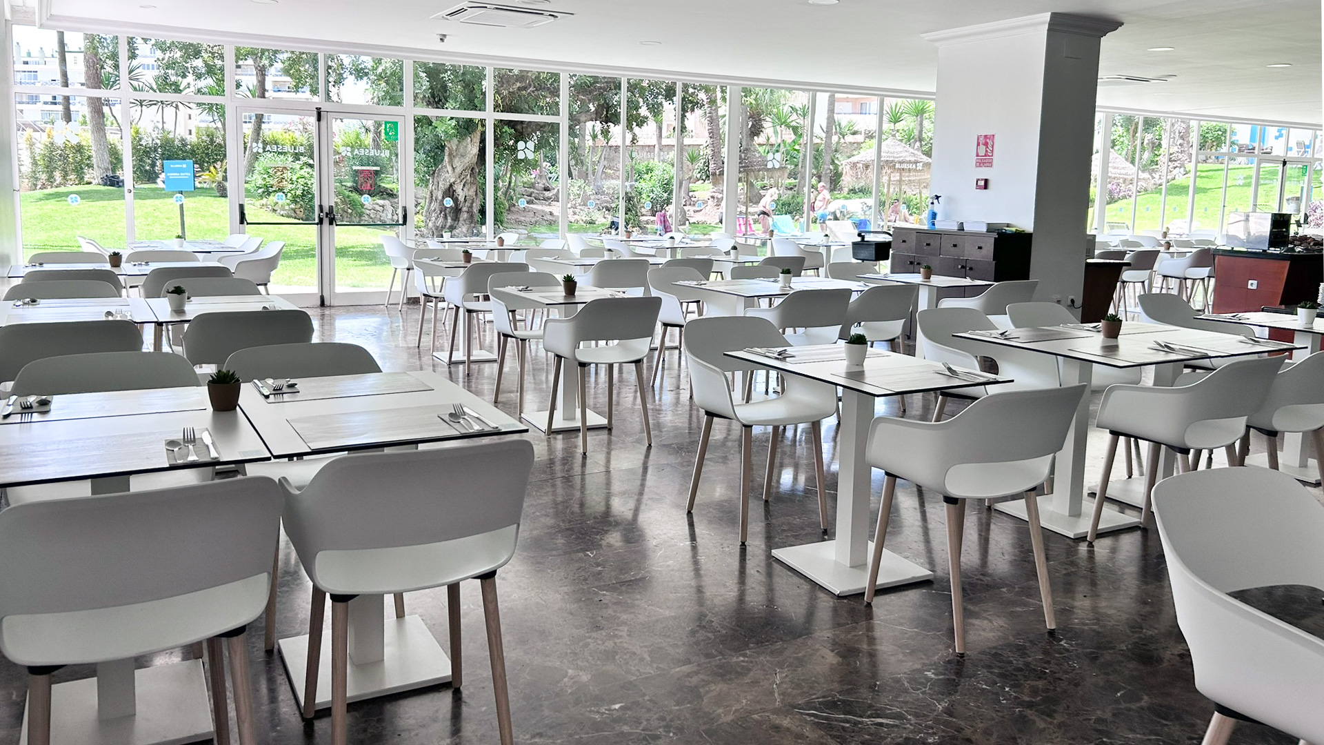 Restaurante buffet hotel blue sea al andalus Restaurante buffet hotel blue sea al andalus by bluesea hotels