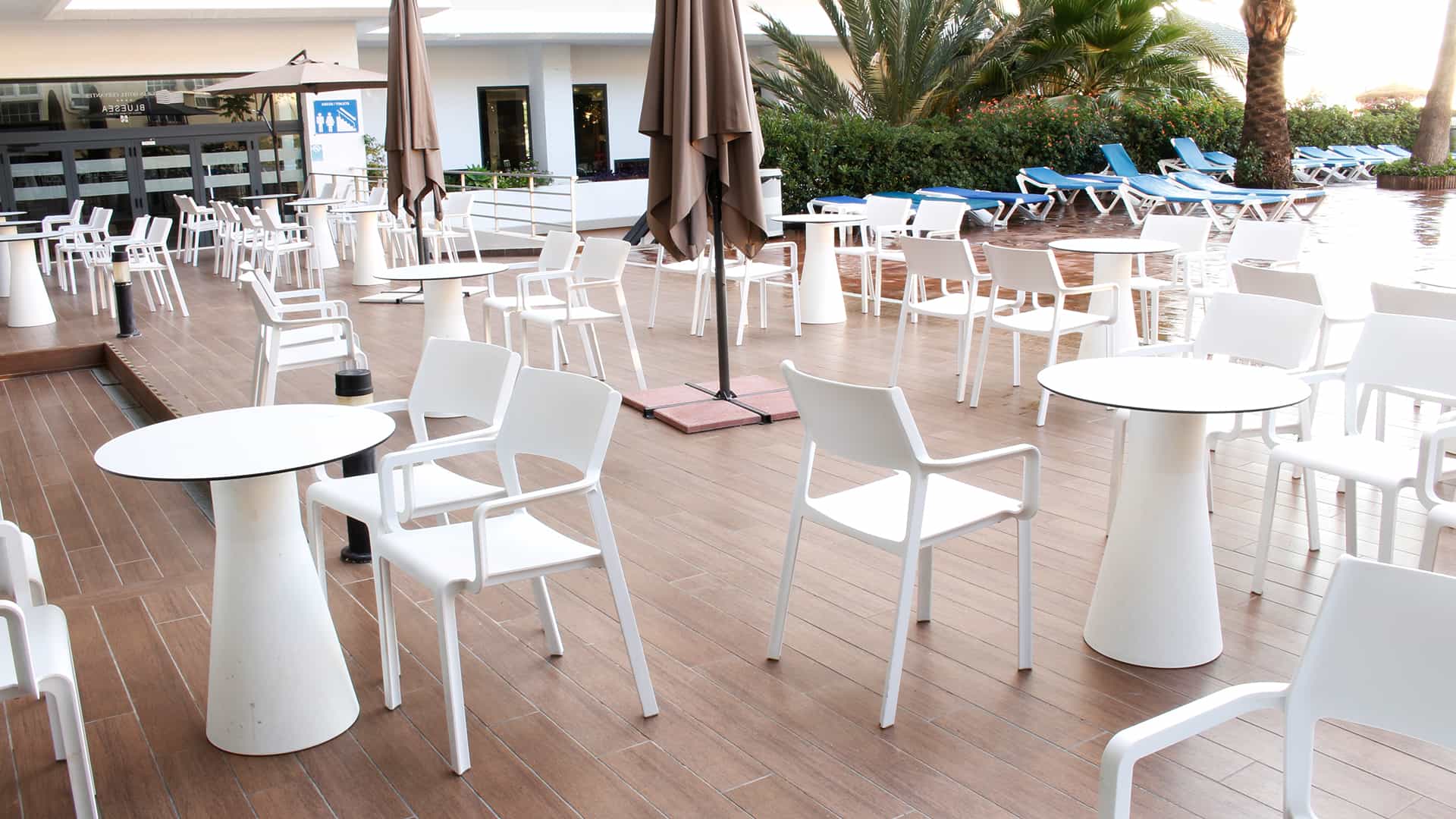 poolside lobby and dulcinea bar gran cervantes poolside lobby and dulcinea bar gran cervantes